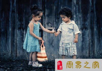 牛宝宝改名字：姓冯以岚字大气，智慧女孩名字精选。