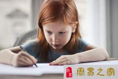 婴儿命名：聪明、聪明、受欢迎的男孩名称选择