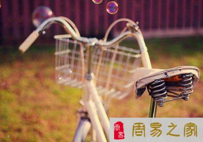 生肖牛宝宝命名喜用词：含金字旁前程似锦，刚正不阿的男孩名字