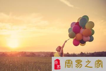 逍字命名：逍遥自在，洒脱不拒的男孩女孩名字大全，个个乐观潇洒